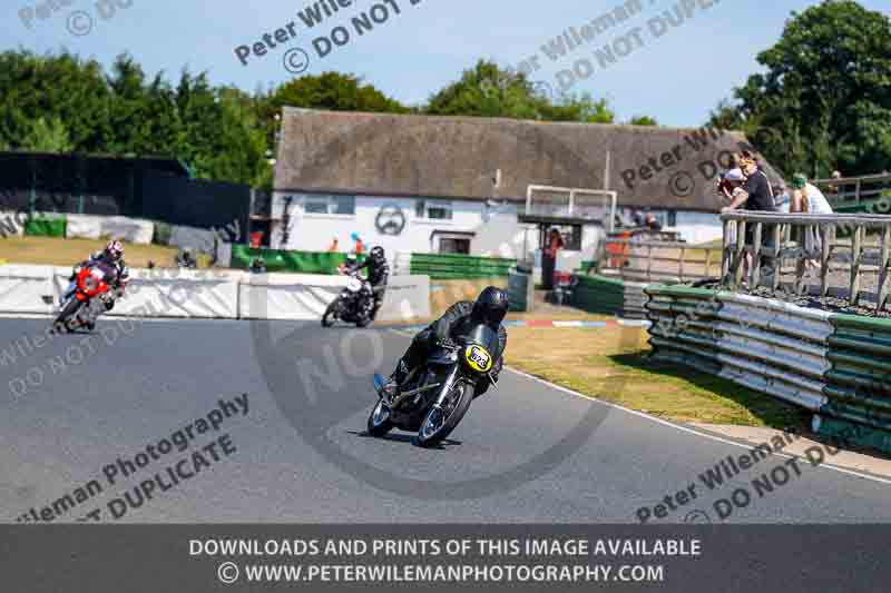 Vintage motorcycle club;eventdigitalimages;mallory park;mallory park trackday photographs;no limits trackdays;peter wileman photography;trackday digital images;trackday photos;vmcc festival 1000 bikes photographs